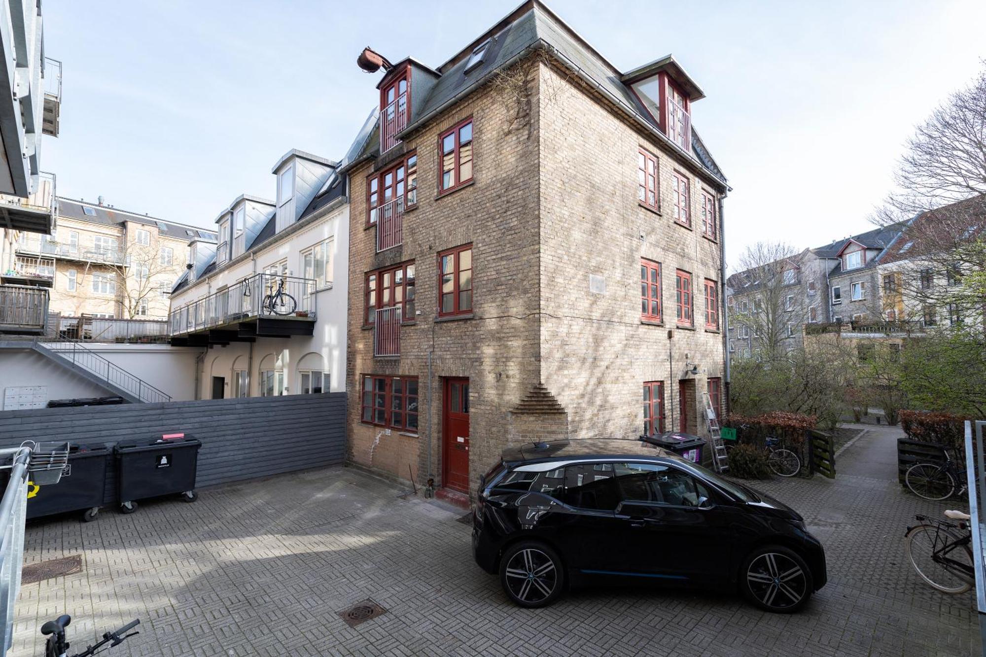 Aday - Apartment Suite 1 Aalborg Center Екстериор снимка